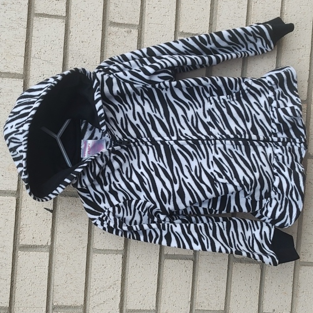 Black&White Zebra Jacket - Picture 2 of 9